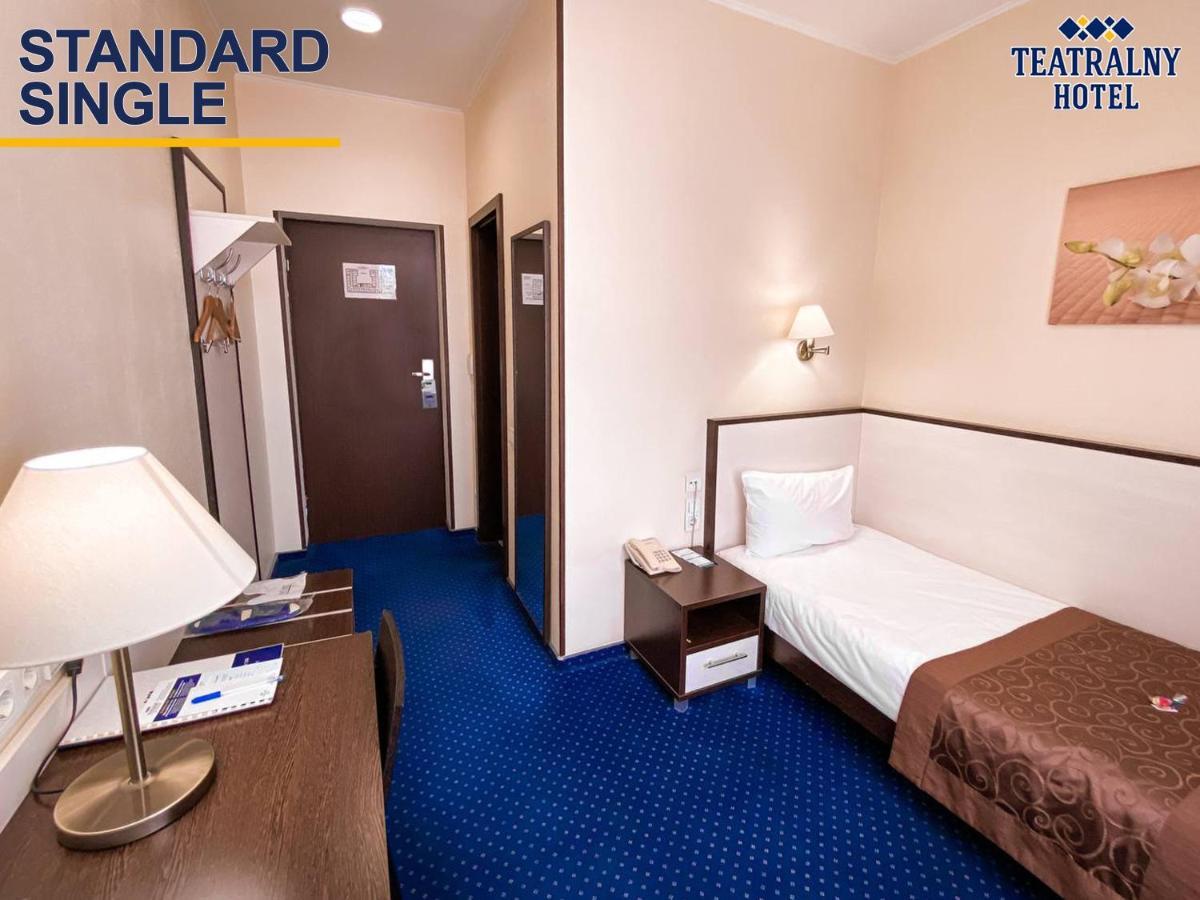 Teatralny Hotel Zaporizhia Luaran gambar