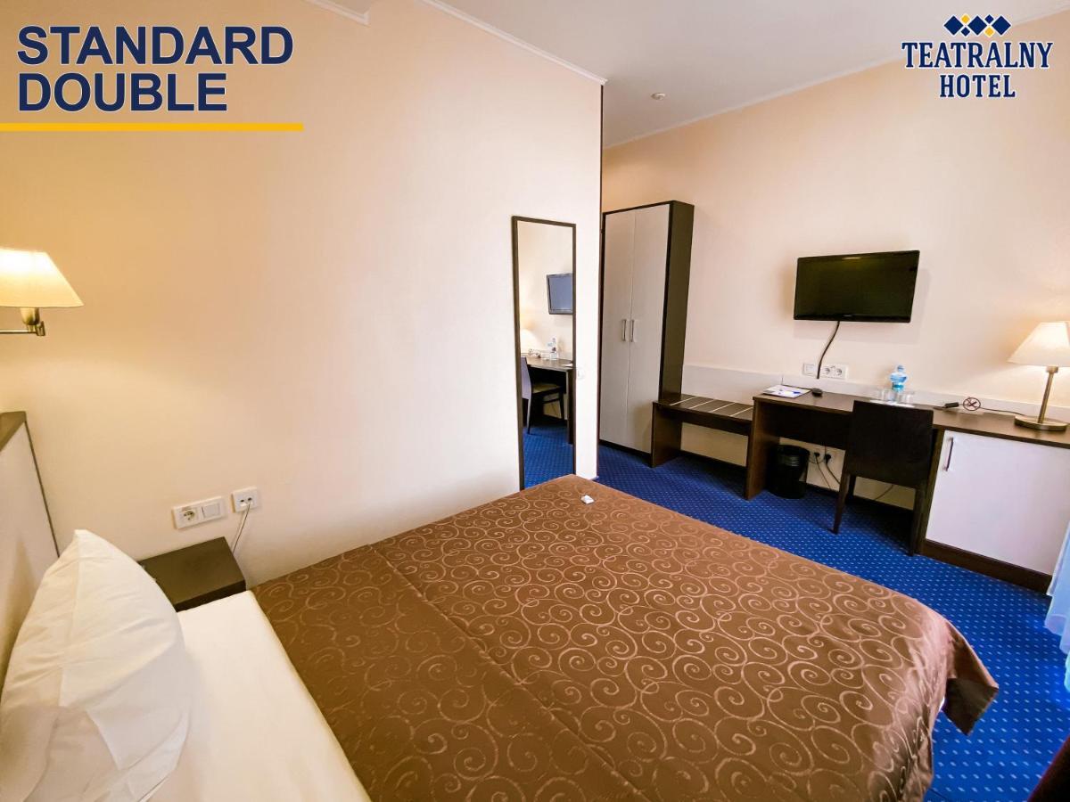 Teatralny Hotel Zaporizhia Luaran gambar