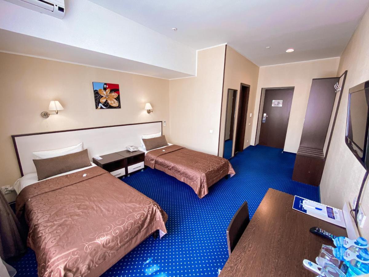 Teatralny Hotel Zaporizhia Luaran gambar
