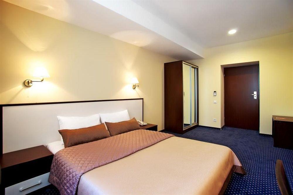 Teatralny Hotel Zaporizhia Luaran gambar